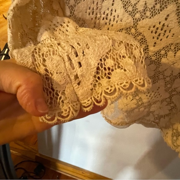Young Edwardian By Arpeja Vintage Cream Lace Lined Blazer